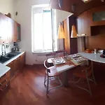 Casa Del Colibri, Genova Sestri Ponente Parcheggio