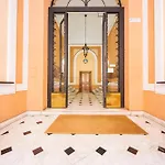 City Center, 2Br, Free Wifi & Netflix By Tilo