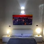 I Sogni In Una Stanza, Genova
