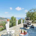 Cozy Apartment In Imperia With Kitchen