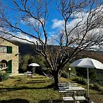 Panoramic Rural House With Garden