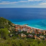 Casa Saracena Fronte Mare