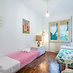 Balcony Flat Near The Center By Wonderful Italy