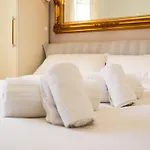 Gioberti Flat - Wifi - City Centre - Shopping Street - Casino - Ariston