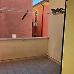 Casa Alessio, Luminosa, Centrale, Ad Un Passo Dal Mare