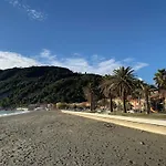Alice'S Home - 20 Steps From The Sea