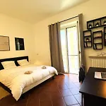 La Casa Di Mek