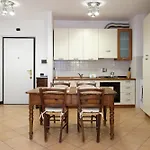 Prione'S Apartment Bis