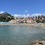 Casa Di Elena A 300 Mt Dal Mare