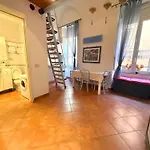 Suite Menotti 38 - Sanremo