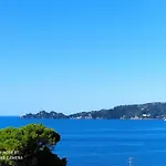 Al Mare Davanti A Portofino - By The Sea In Front Of Portofino
