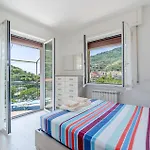 Lovely Apartment In Recco With Kitchen