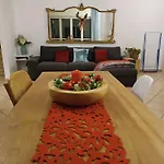 Patty'S House