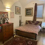 Beautifully Restored Romantic Apartment In The Centre Of Historic Dolcedo