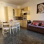 Cairoli Home