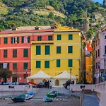 La Camera Di Eroico Vino