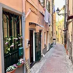 Sanremo - Affittasi 