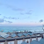 La Petite Maison A 20 Mt Dal Mare