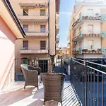 Hostdomus - Casa Madi