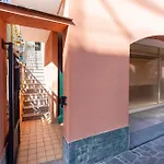 Hostdomus - Casa Madi