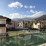 200 Mt Dal Mare - Relax Con Terrazzo E Vista