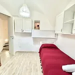 Hostdomus - La Casa Tra Ulivi E Storia