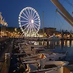 Porto Antico Exclusive Apartment