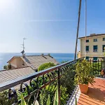 A Due Passi Da Camogli Near To Camogli, Apartment With Terrace And Seaside View