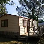 Bungalow In Ferienresidenz Mit Pool