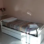 Albenga Sweet Holidays Rooms & Apartaments Trilocale Con Ampio Terrazzo E Posto Auto A 2 Passi Dal Mare