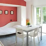 Beautiful Apartment In Imperia With Kitchen