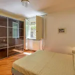 Stunning Apartment In Bogliasco With Kitchen