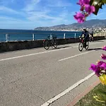 La Casa Di Ben Giardino Sul Mare