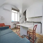 Hostdomus - Almare Suite
