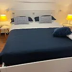 Golfo Dei Poeti Apartment