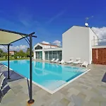 Villa Micol, 14 Pax By Villasretreats