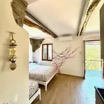 Belvedere Home Holiday