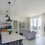Beautiful Home In Lerici With Wifi
