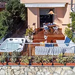 Apartment Casa Dei Gerani By Interhome