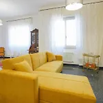 Gorgeous Apartment In Genova With Wifi