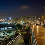 Casa My Home Genova - 14 Minuti Dal Centro - 5 Minuti A Piedi Dal Gaslini