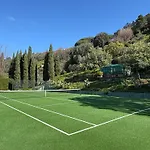 Ulivi House, Inside A Private Park, Pool, Tennis, 2 Ac Bdr, 2Bth, Parking Next Home And Private Garage In Lerici!