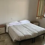 Appartamento Micki 1 Camera E Soggiorno