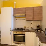 Windsor Mare - In The Heart Of Bordighera -
