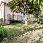 Casa Con Giardino