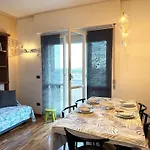14 Minuti Da Mare E Centro - Relax E Vista Aperta