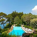 Genova Luxury Villa On Sea