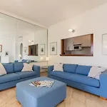 Dimora Degli Agrumi - 200M Dal Mare Con Terrazzo