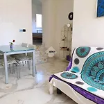 Appartamento 50 Mt Mare Con Parcheggio Riservato