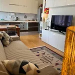 Genova Apartment 15, Con Posto Auto